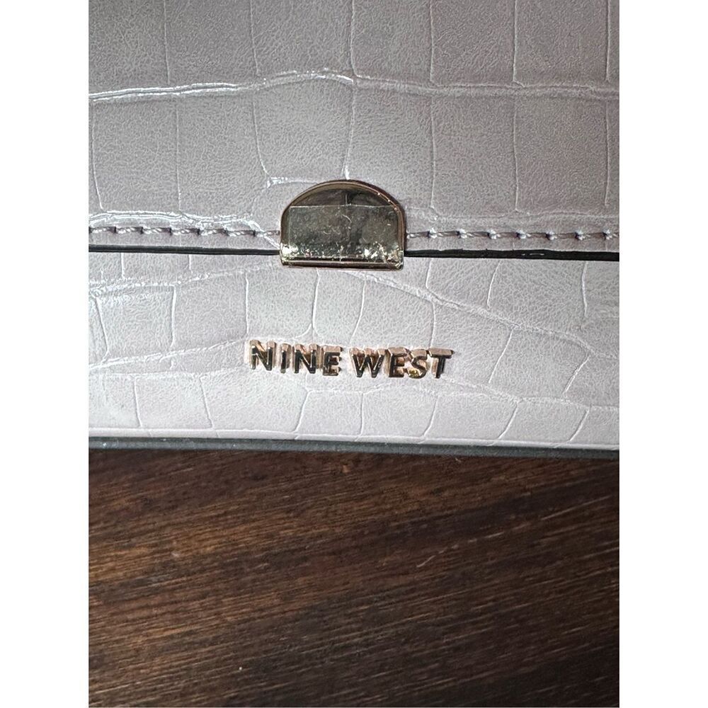 Nine West Ridgewood handbag and wallet in Lavender - Picture 3 of 12